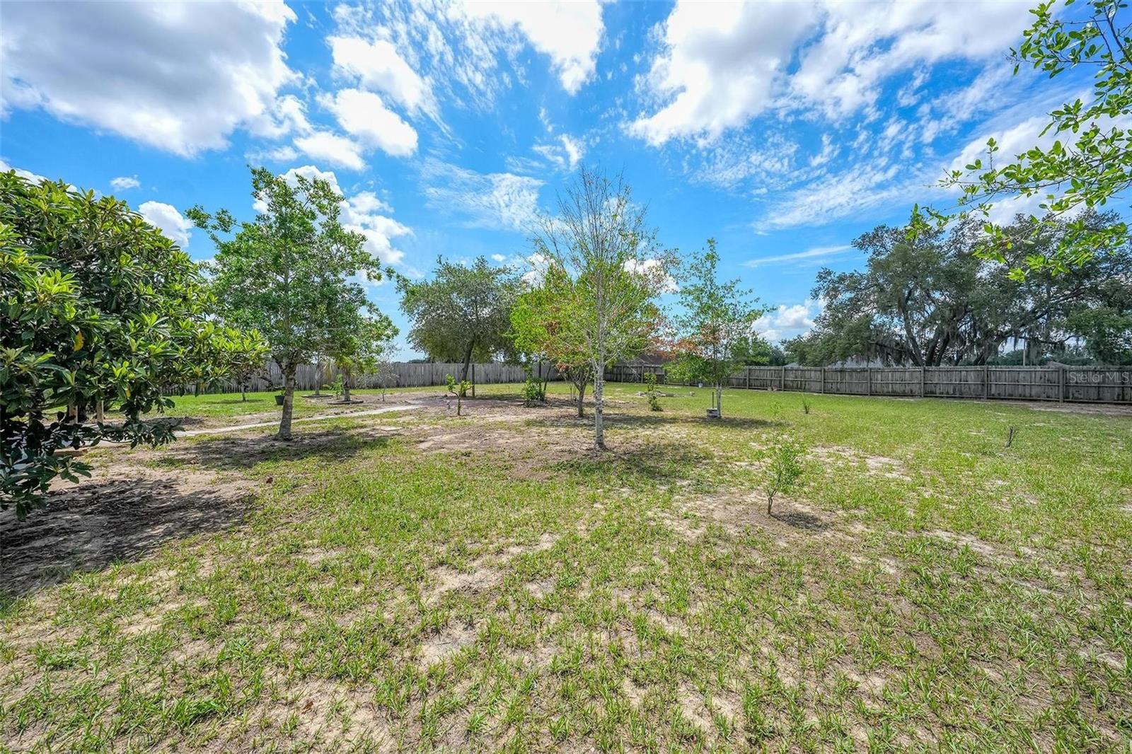 HATCHWOOD ESTATES - Residential