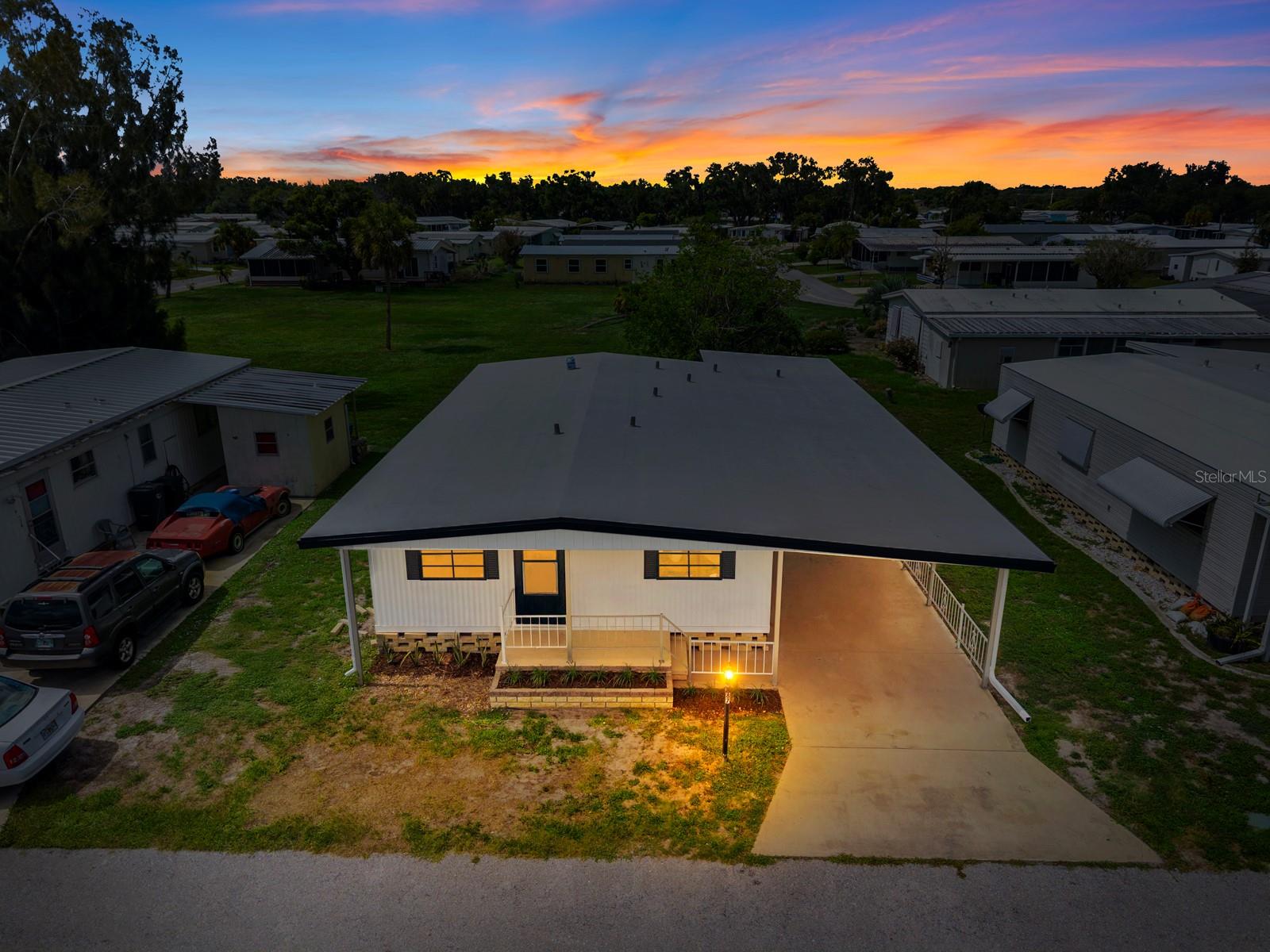 SHADOW BROOK MOBILE HOME - Residential