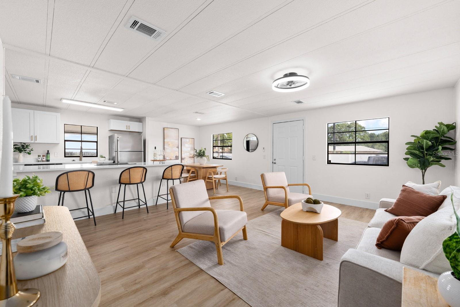 SHADOW BROOK MOBILE HOME - Residential