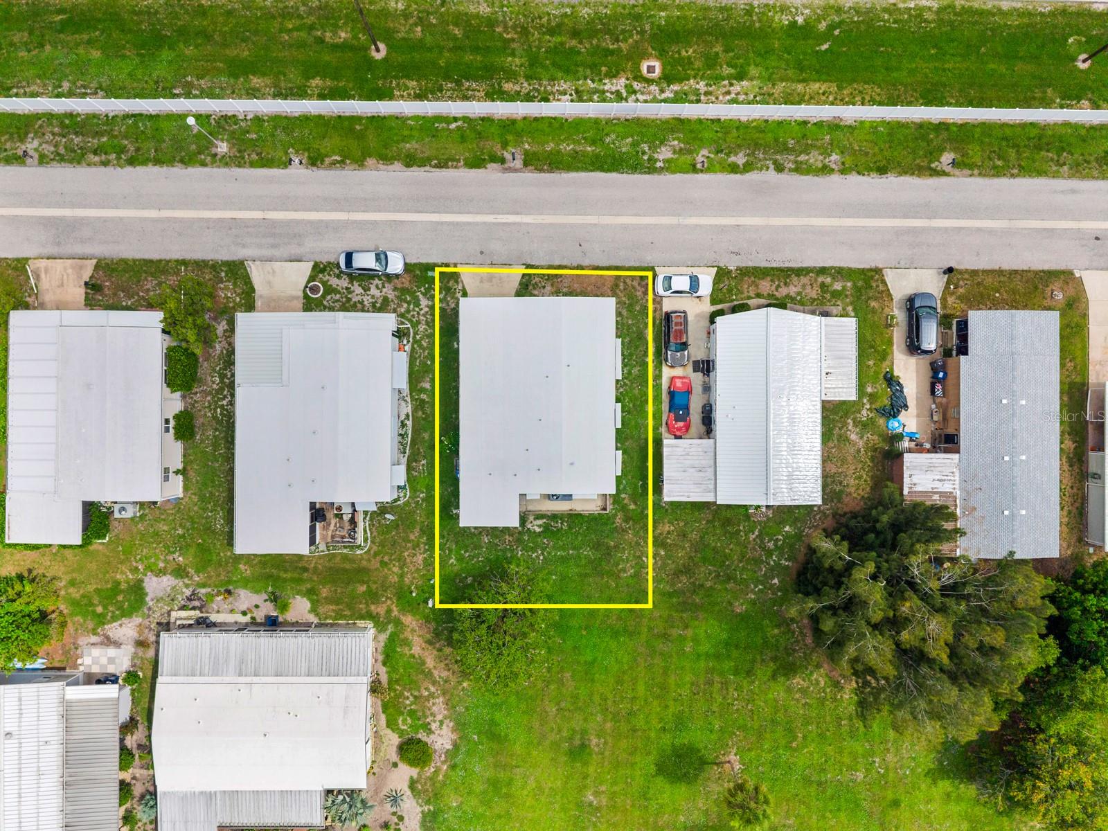 SHADOW BROOK MOBILE HOME - Residential