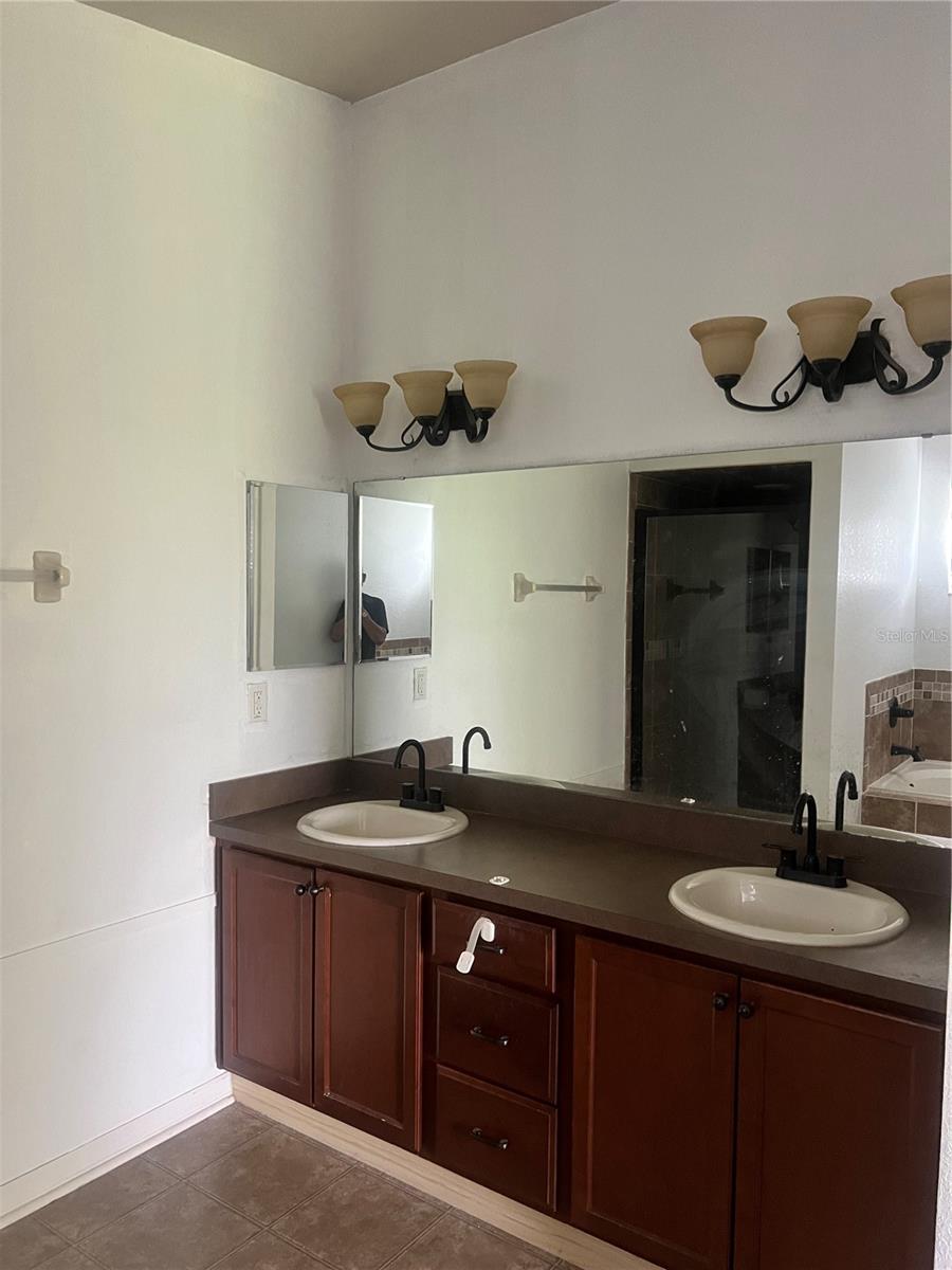 BRISTOL COVE AT DEER CREEK PH 2 - Residential