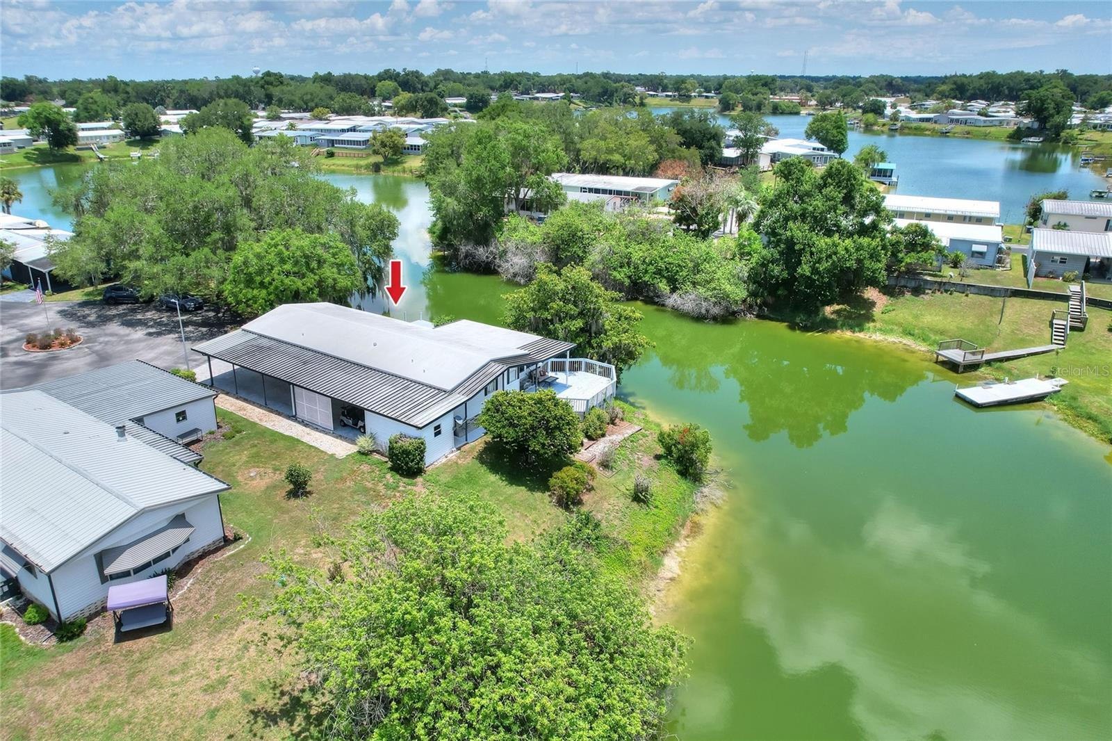 FLORAL LAKES - Residential