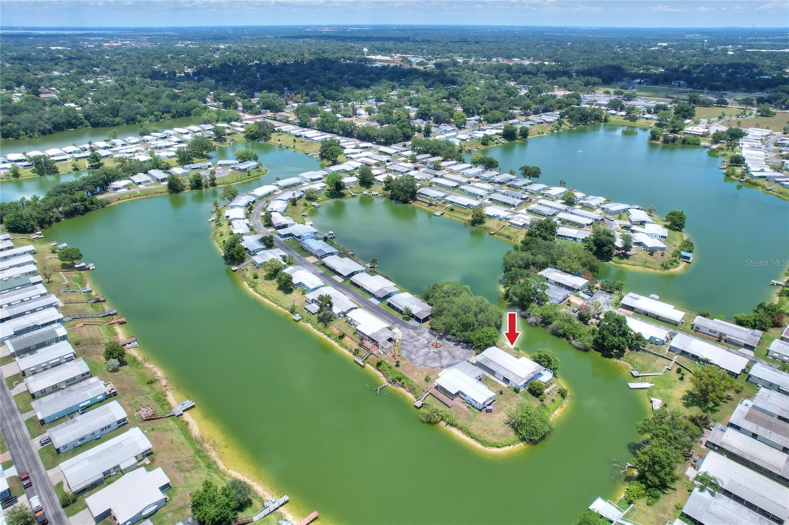 FLORAL LAKES - Residential
