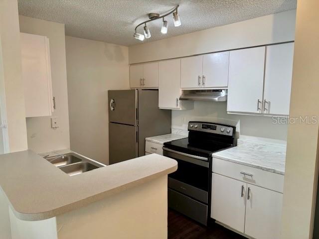 REGENCY PARK AT LAKE MARY A CONDO - Residential