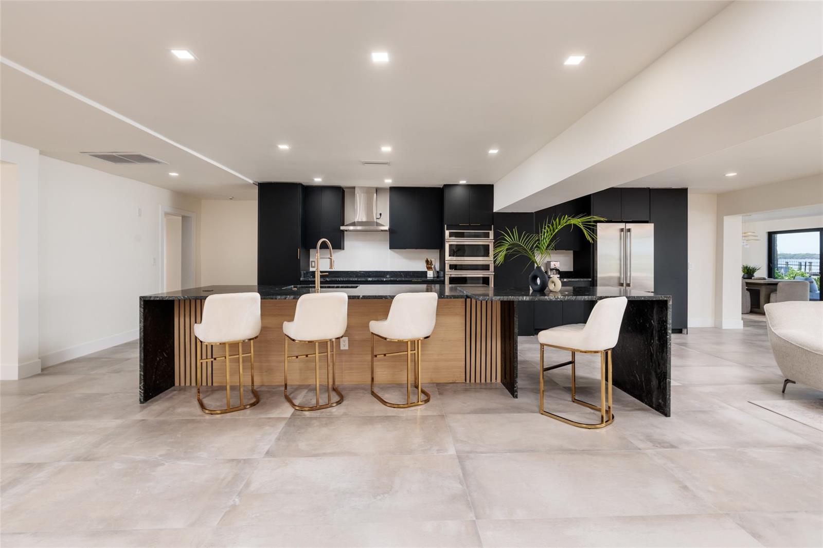 COUNTRY CLUB ADD TO OLDSMAR REV - Residential