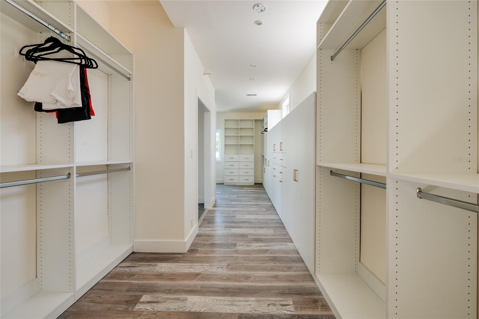 COUNTRY CLUB ADD TO OLDSMAR REV - Residential