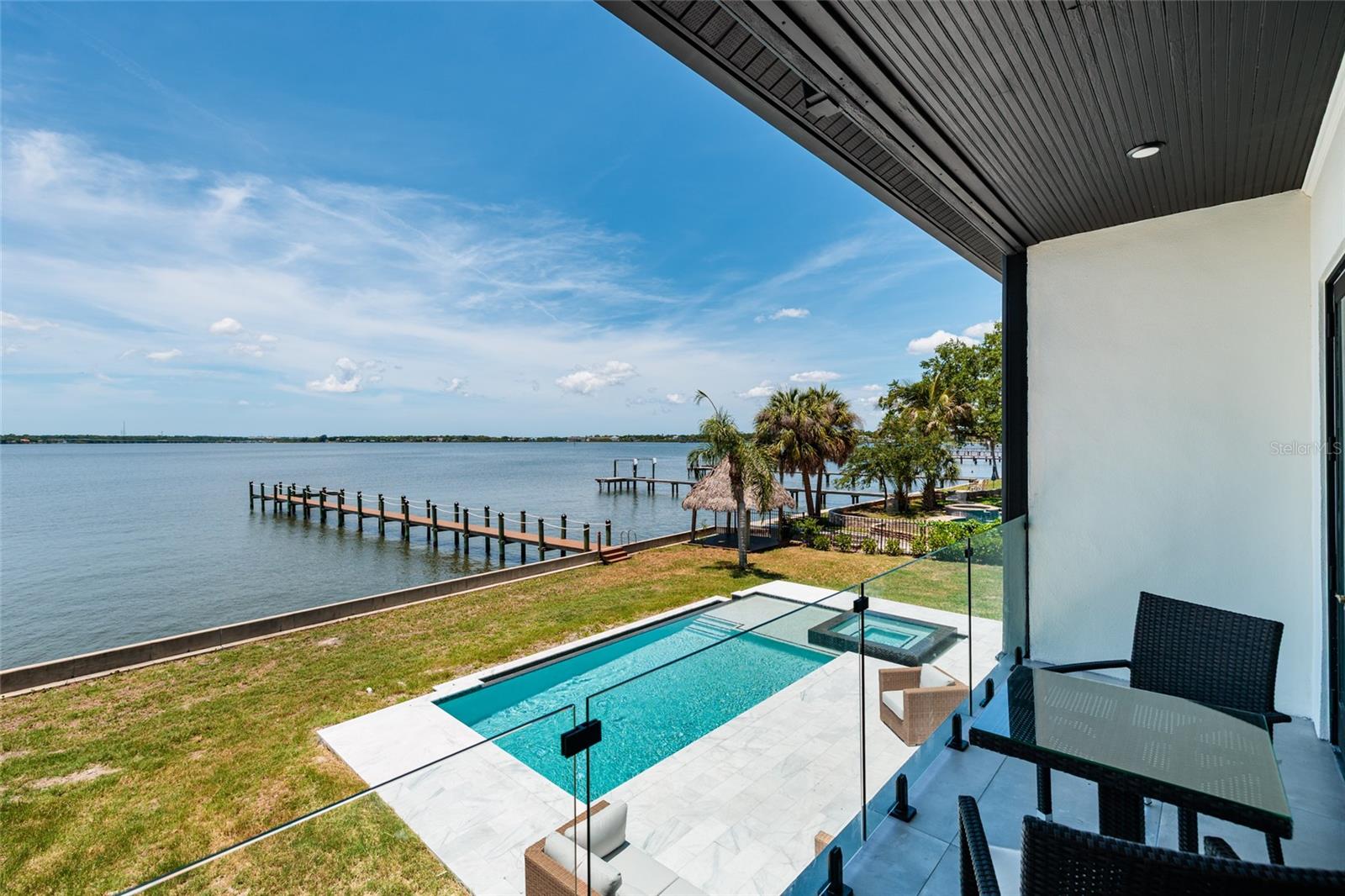 COUNTRY CLUB ADD TO OLDSMAR REV - Residential