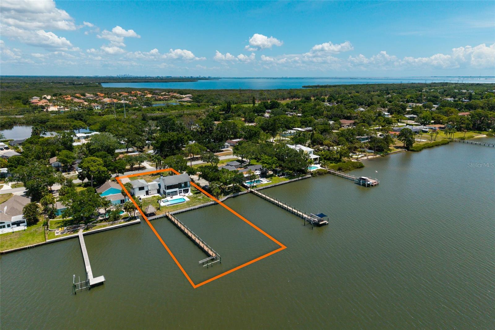 COUNTRY CLUB ADD TO OLDSMAR REV - Residential
