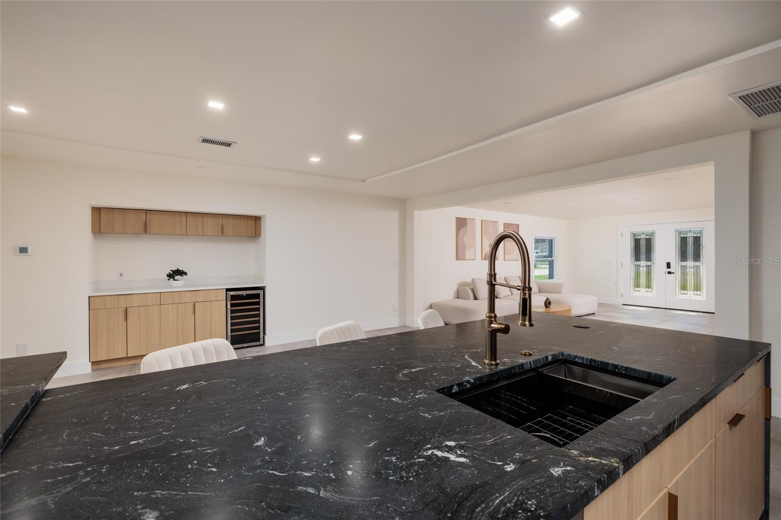 COUNTRY CLUB ADD TO OLDSMAR REV - Residential