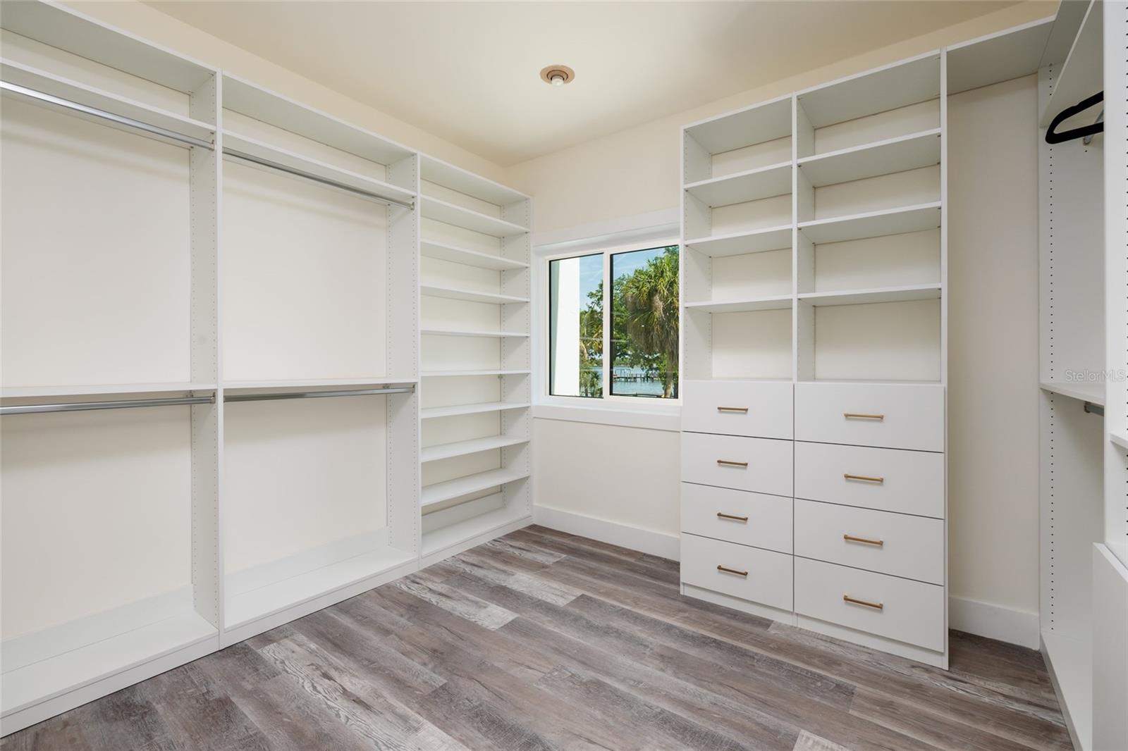 COUNTRY CLUB ADD TO OLDSMAR REV - Residential
