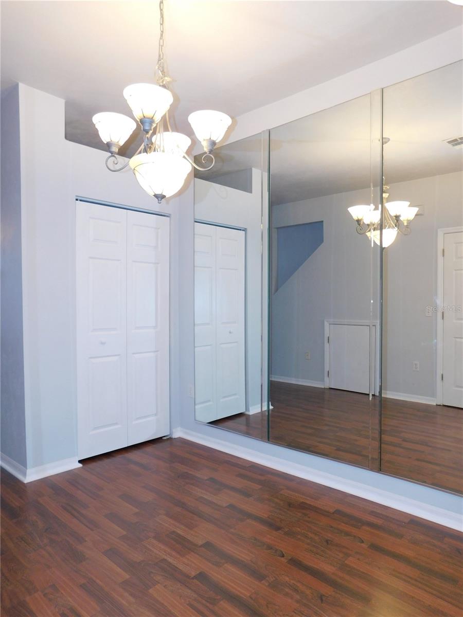 KENSINGTON PARK - Residential Lease