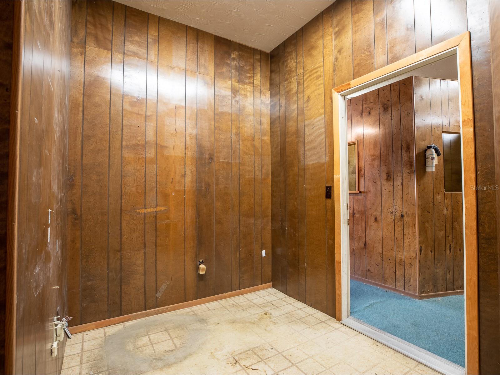 SOUTH SANFORD - Commercial Sale