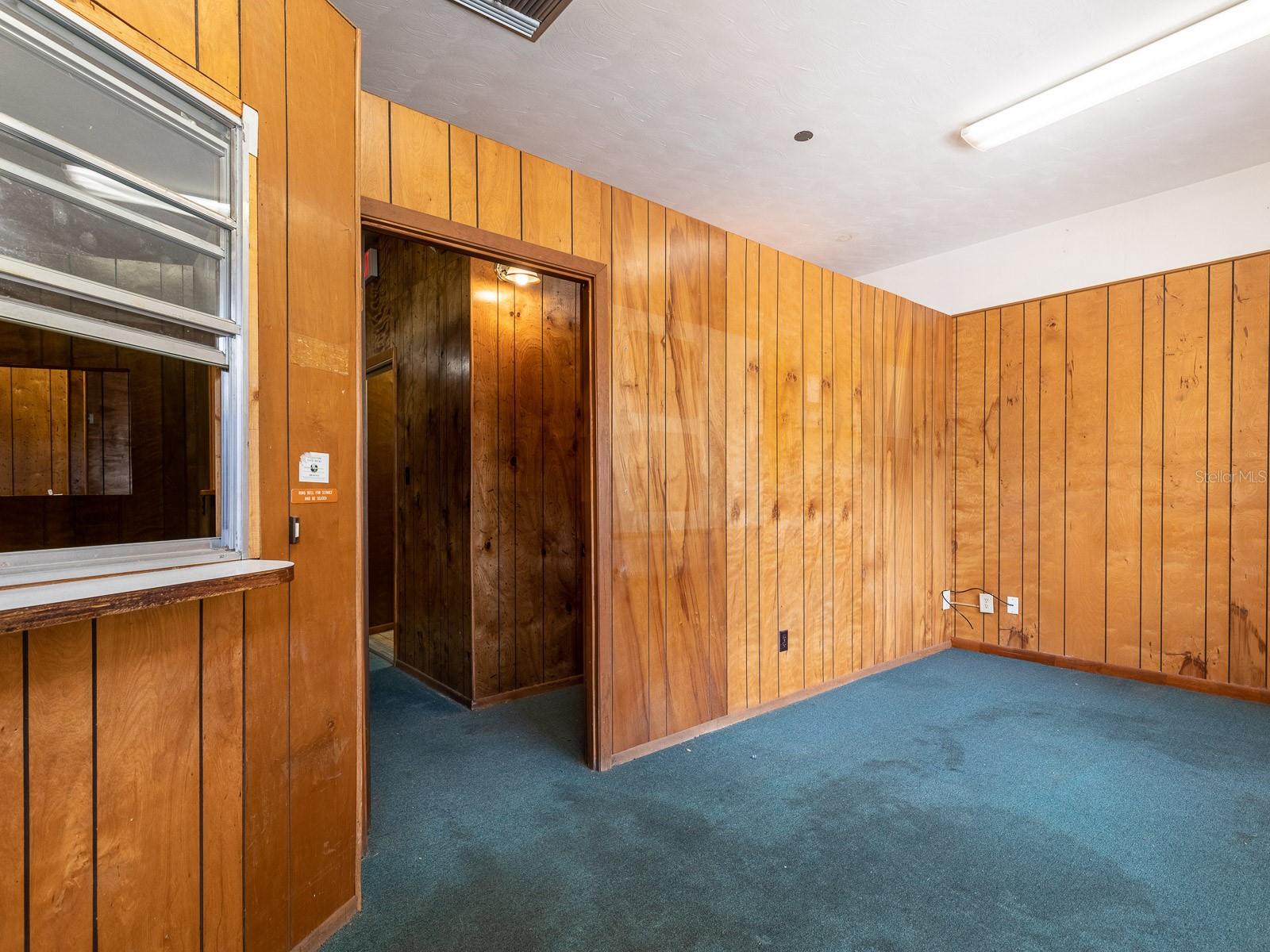 SOUTH SANFORD - Commercial Sale