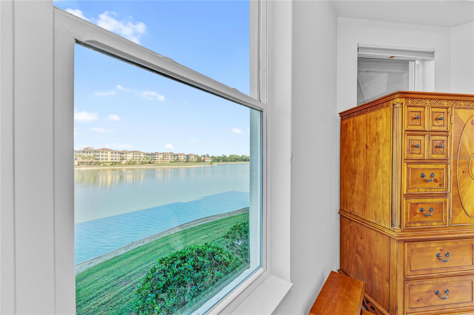 WATERFRONT AT MAIN STREET PH 1 - Residential