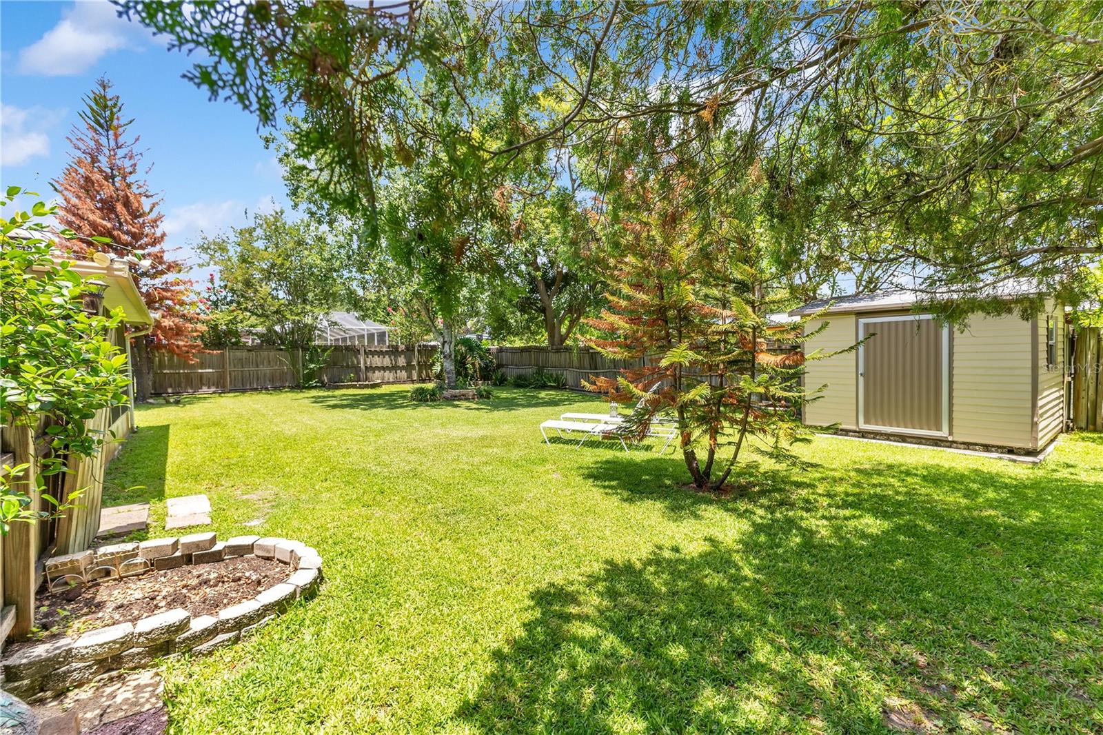BRUCES SUNSHINE HOMES - Residential