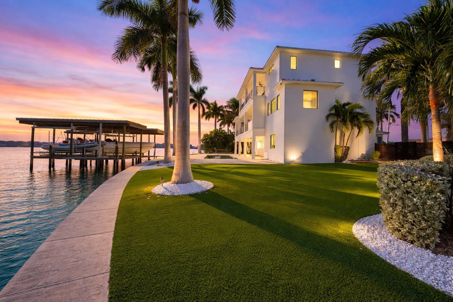 SOUTH CSWY ISLE YACHT CLUB ADD - Residential