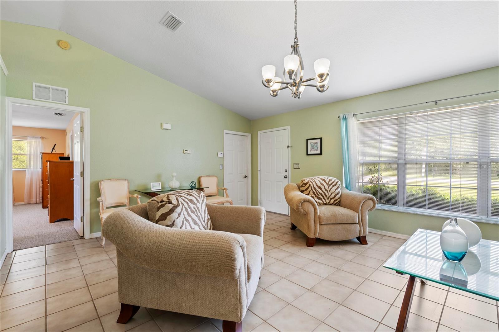 MARION OAKS UN 01 - Residential