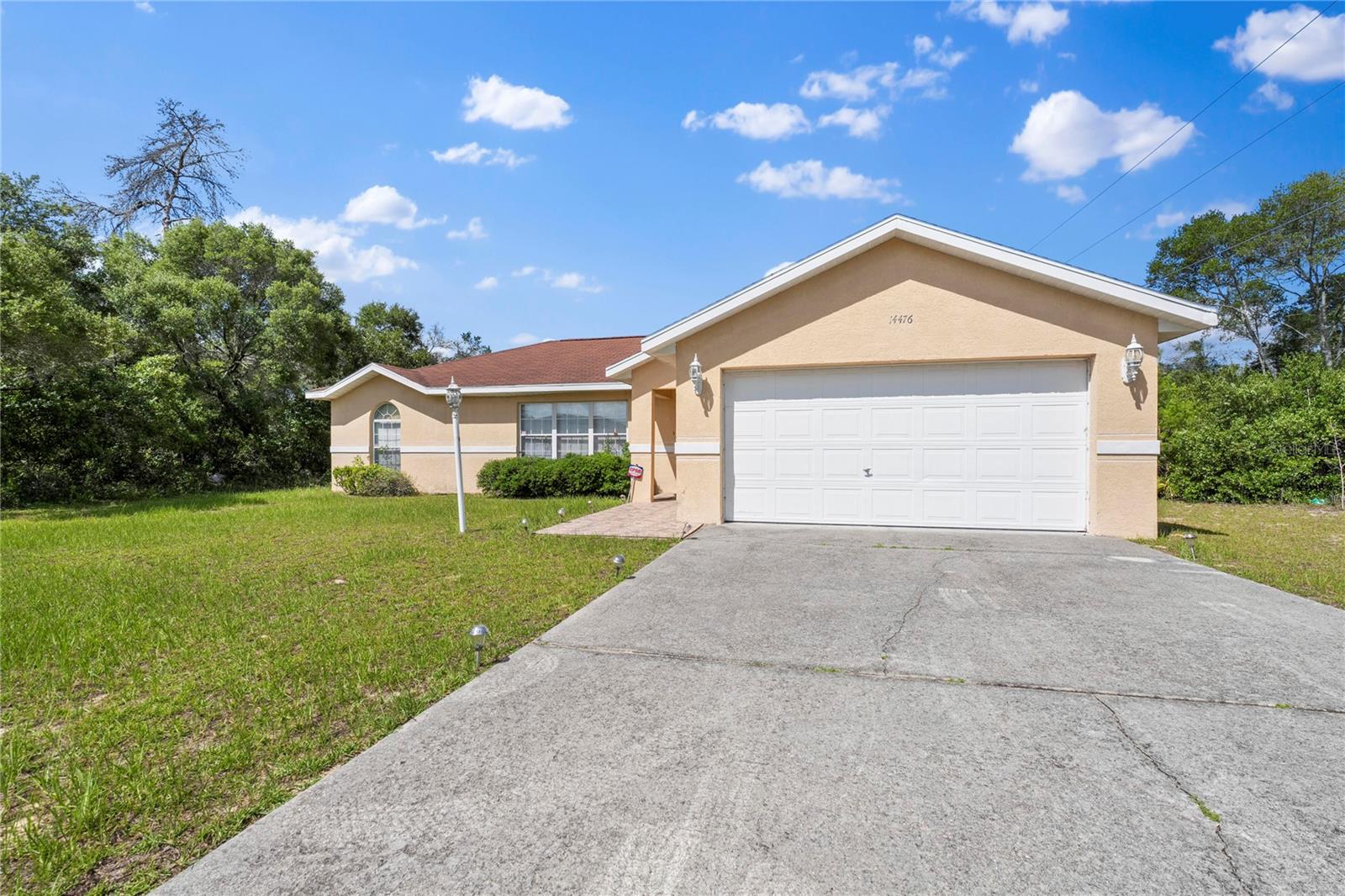MARION OAKS UN 01 - Residential