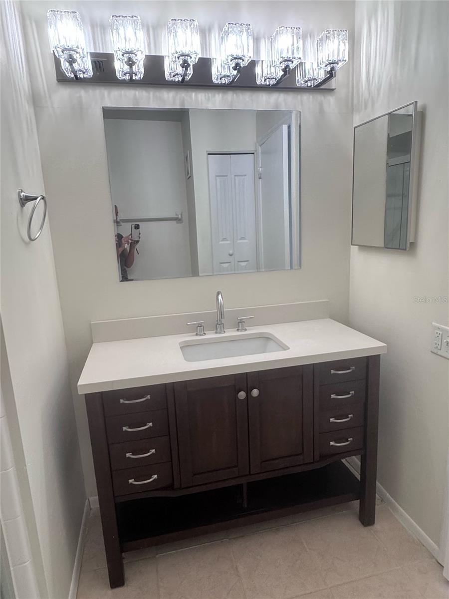 BAY OAKS CONDO - Residential