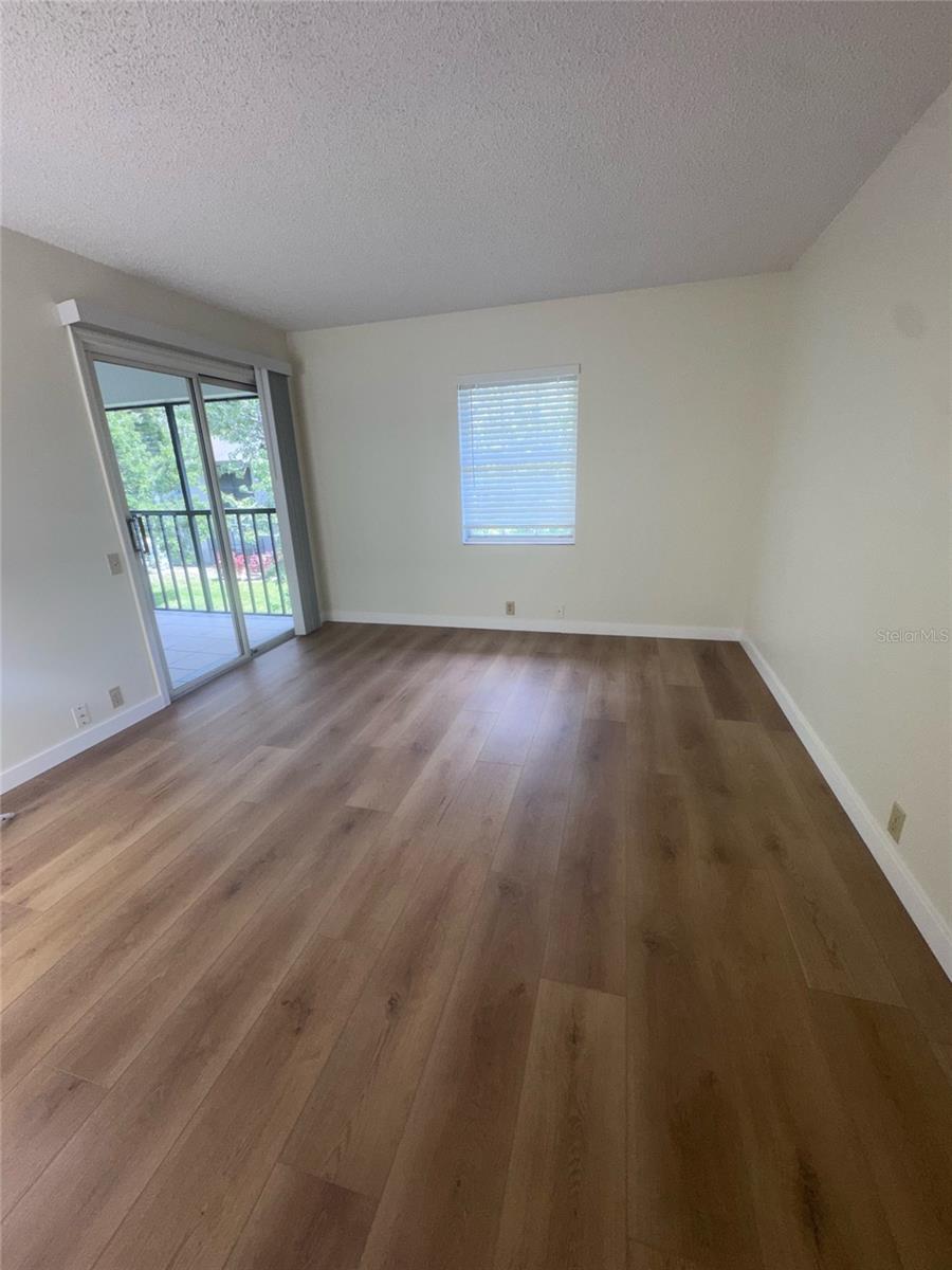 BAY OAKS CONDO - Residential