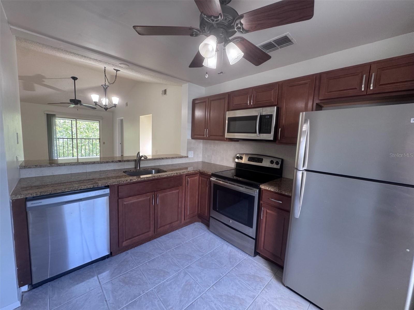 BAY OAKS CONDO - Residential