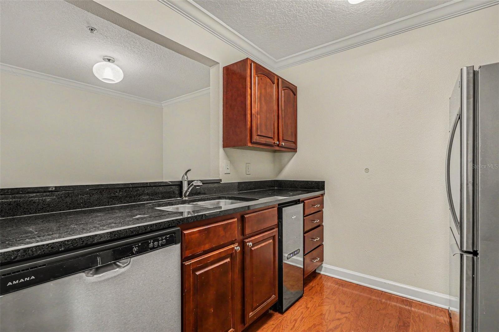 MIRIADA CONDO - Residential