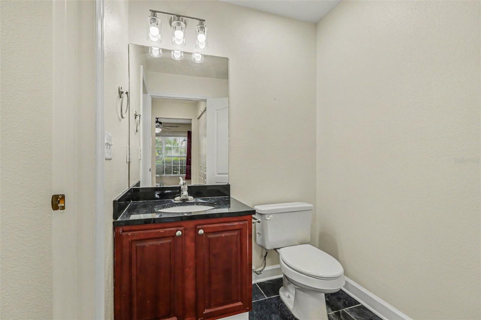 MIRIADA CONDO - Residential