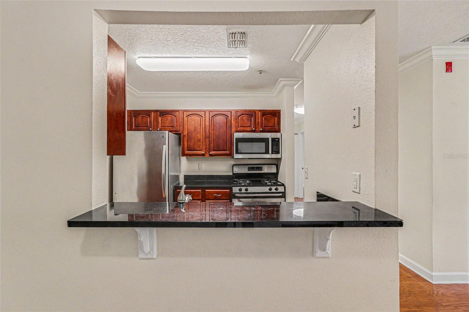 MIRIADA CONDO - Residential
