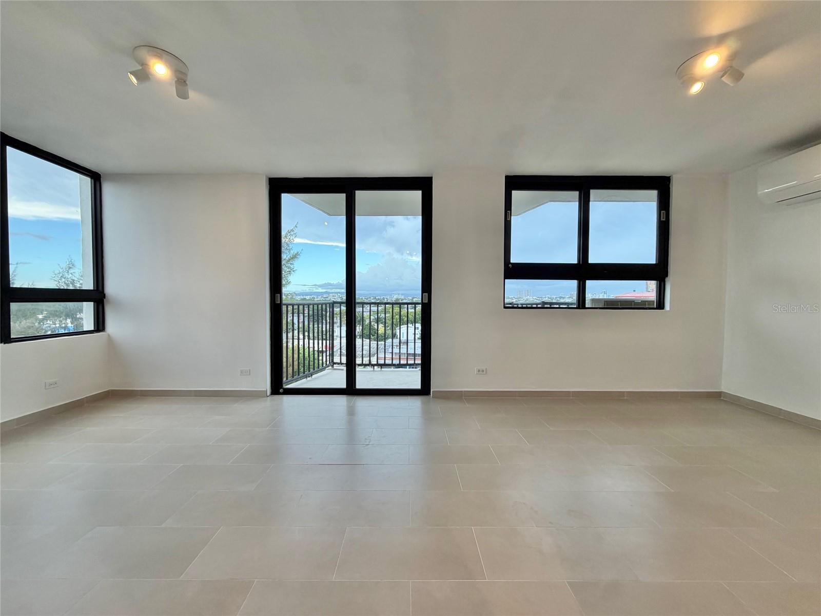 CONDOMINIO COSTAMAR - Residential
