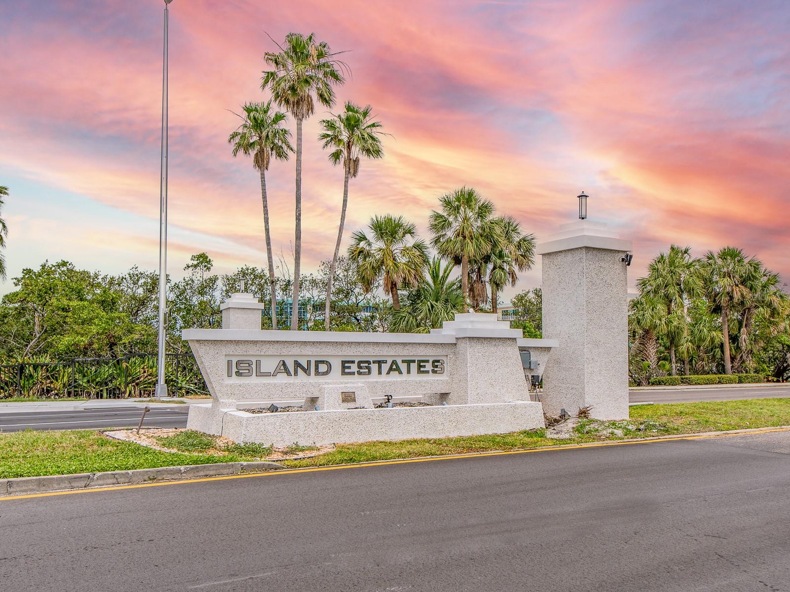 ISLANDER THE CONDO - Residential