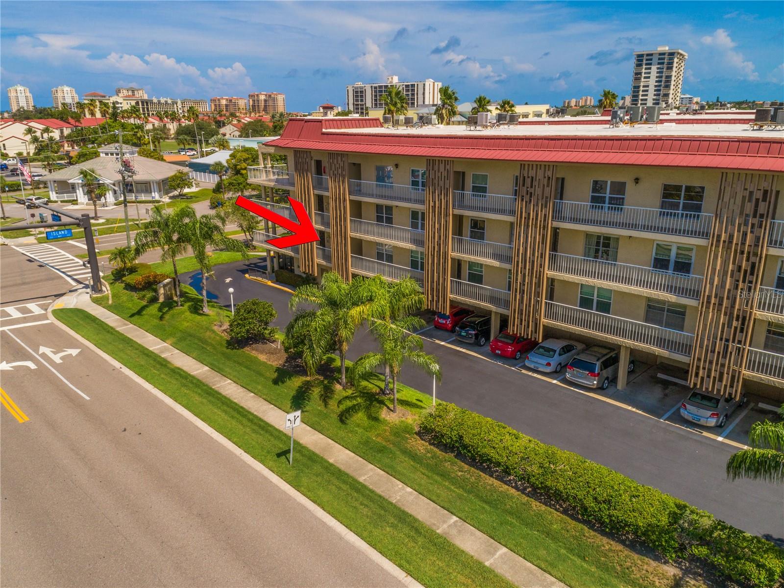 ISLANDER THE CONDO - Residential