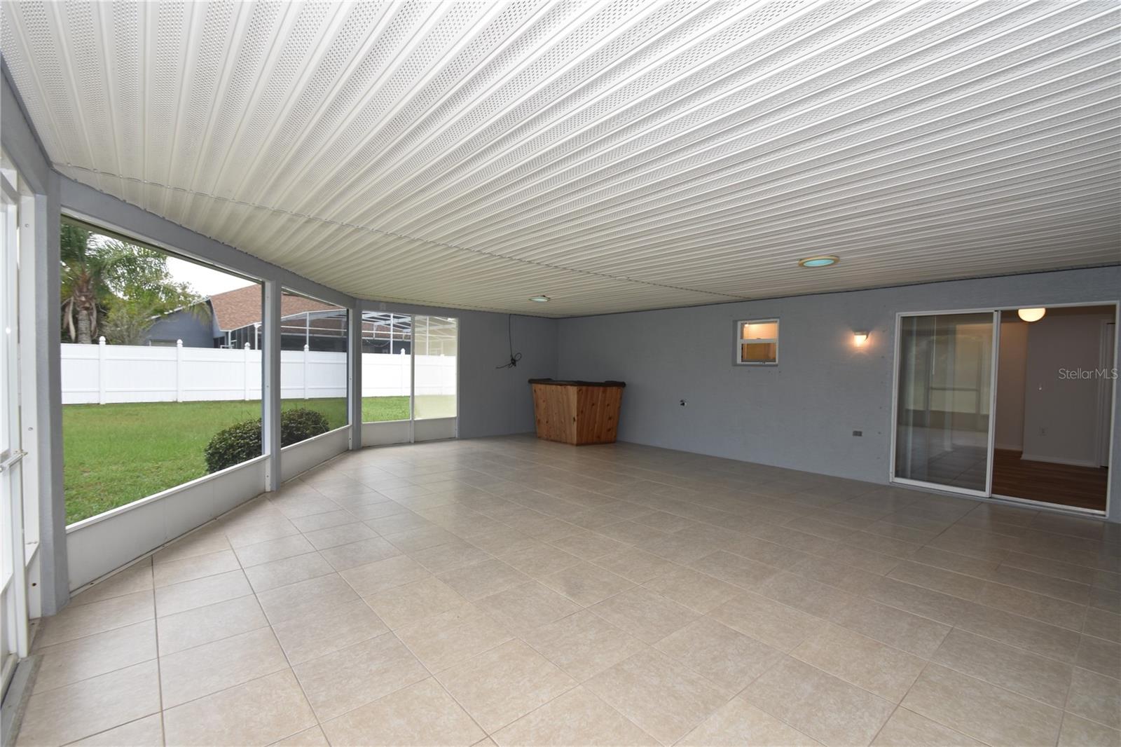 LEHIGH WOODS - Residential Lease