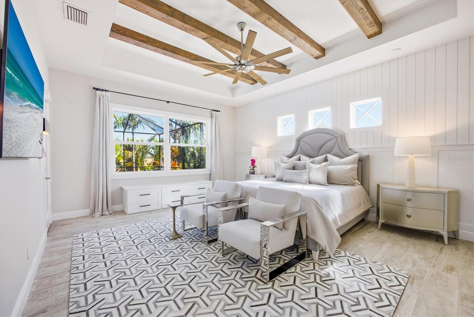 HAMPTON LAKES - Residential