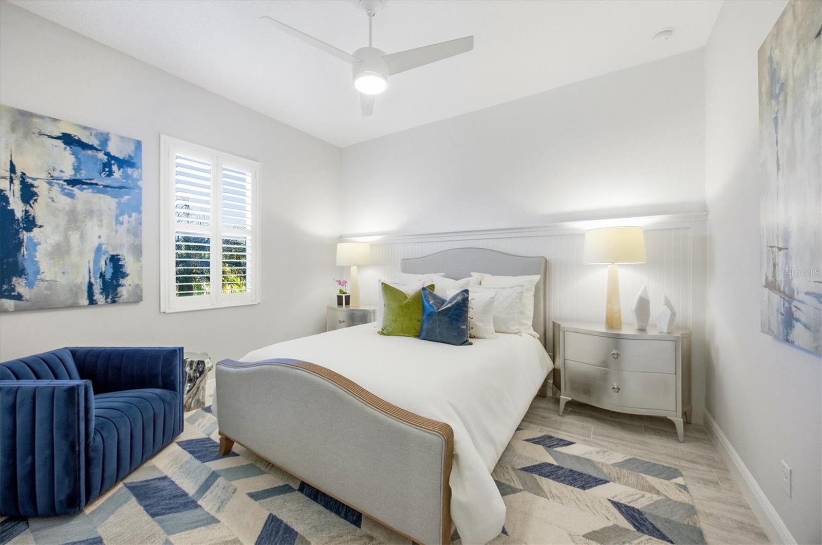 HAMPTON LAKES - Residential