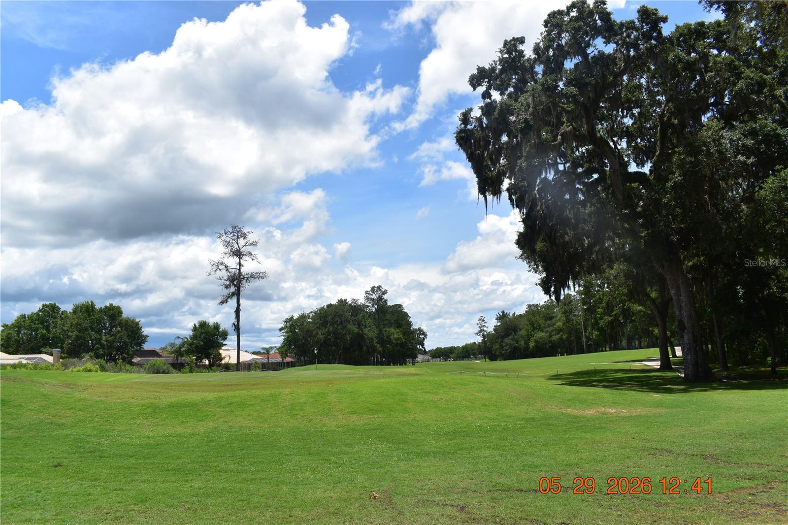 HERNANDO OAKS PH 1 - Residential
