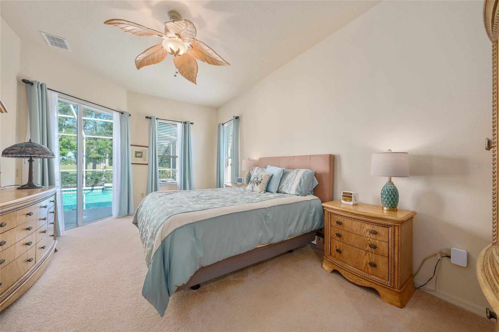 HERNANDO OAKS PH 1 - Residential