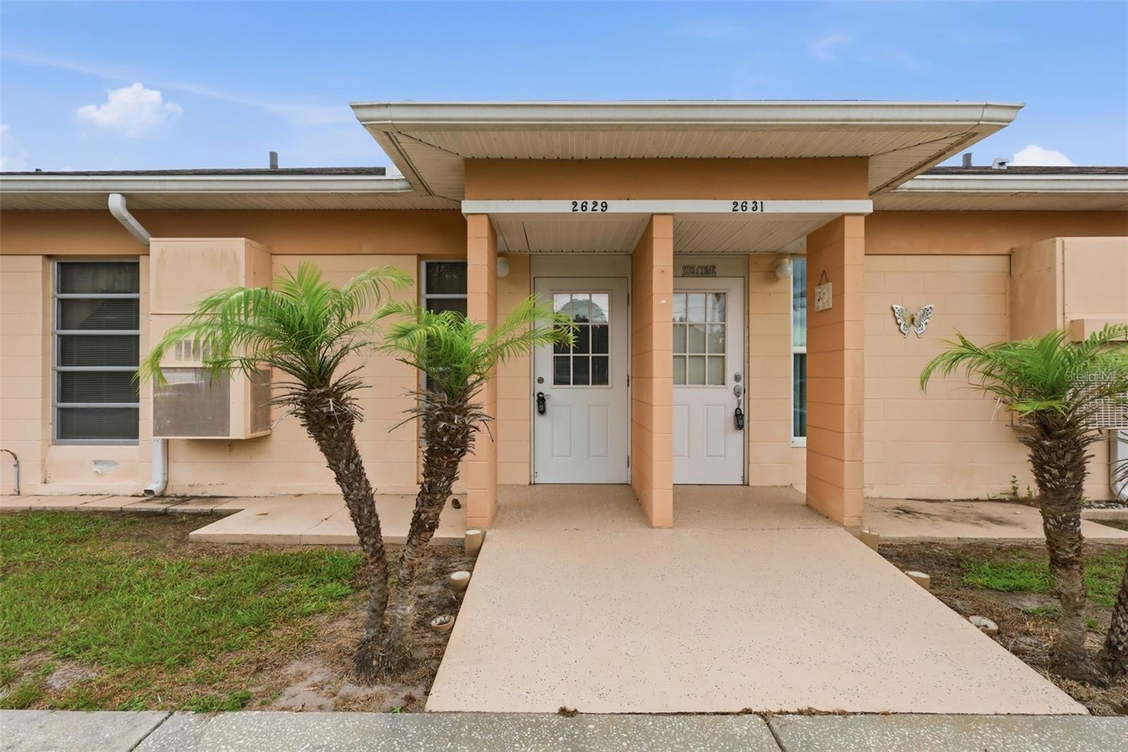 LAKESHORE CLUB - Residential