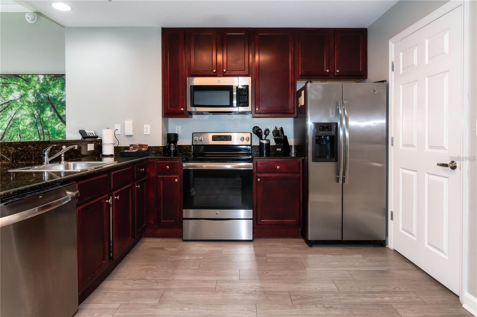 GROVE RESORT AND SPA HOTEL CONDOMINIUM - Residential