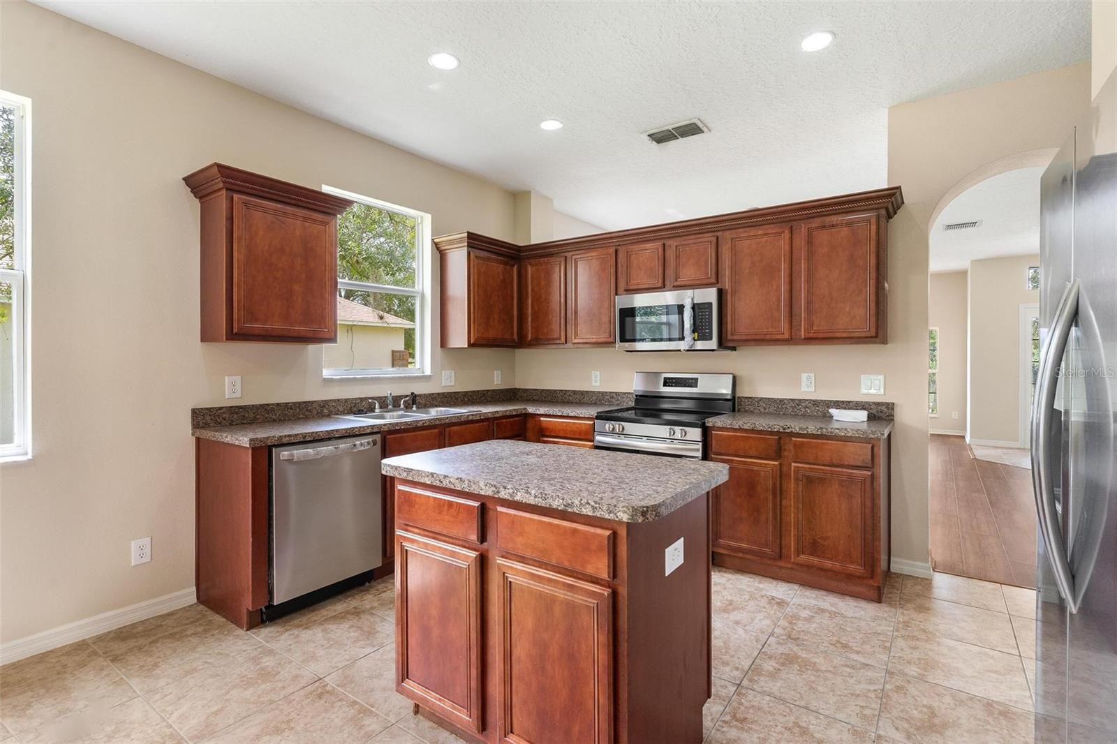 SPRING RIDGE ESTATES - Residential
