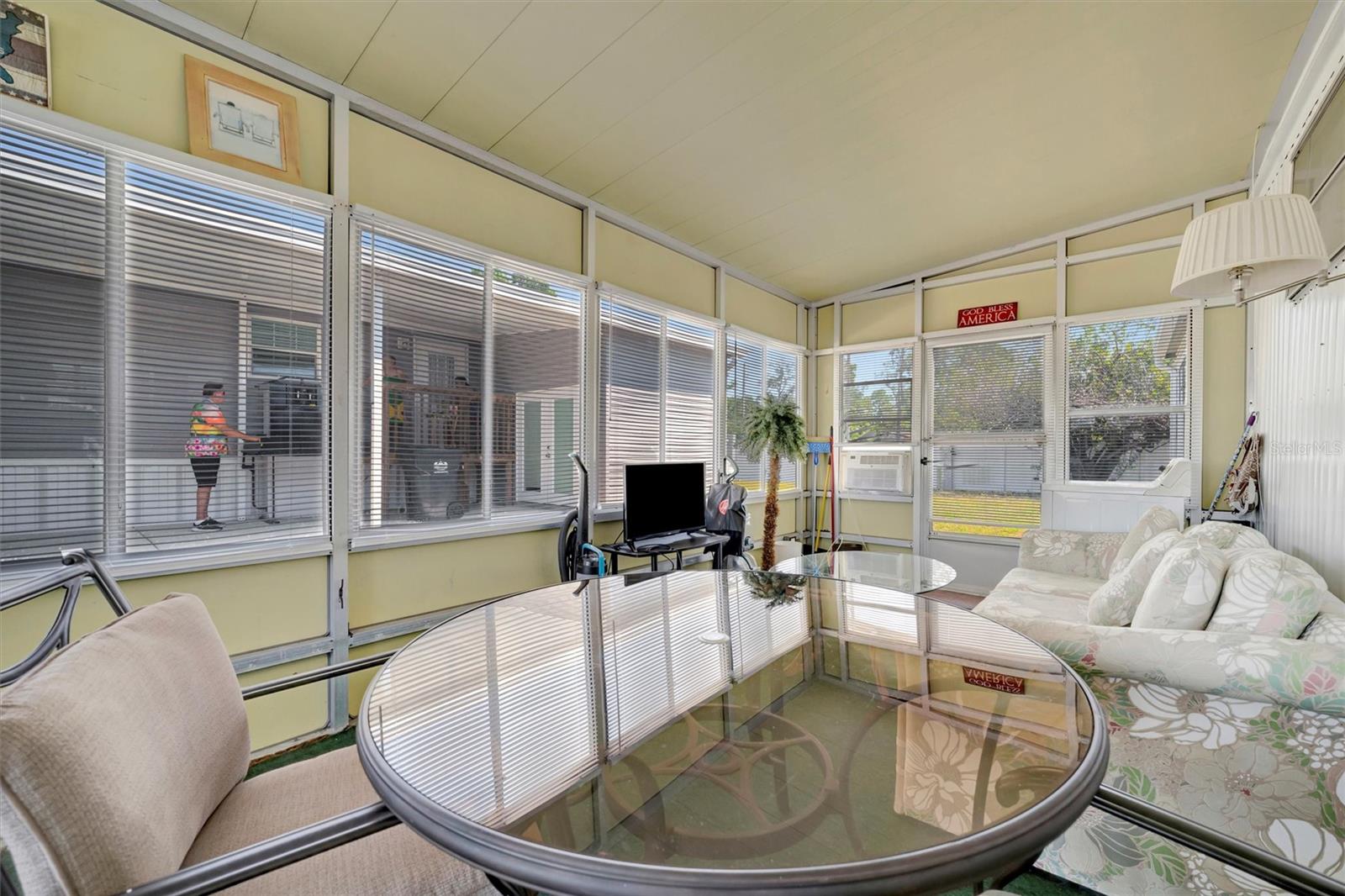 CARIBBEAN ISLES RESIDENTIAL CO - Residential