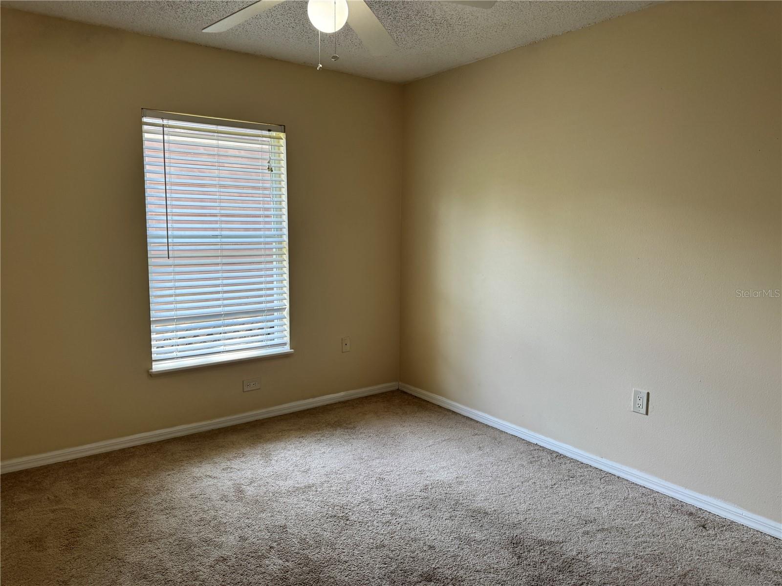DELTONA LAKES UNIT 04 - Residential