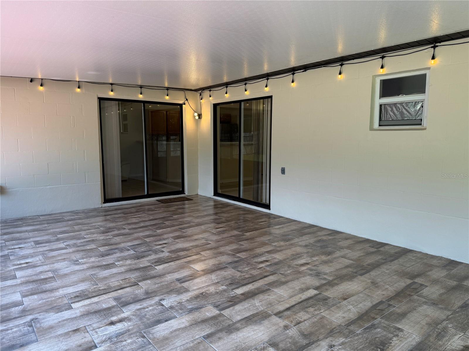 DELTONA LAKES UNIT 04 - Residential