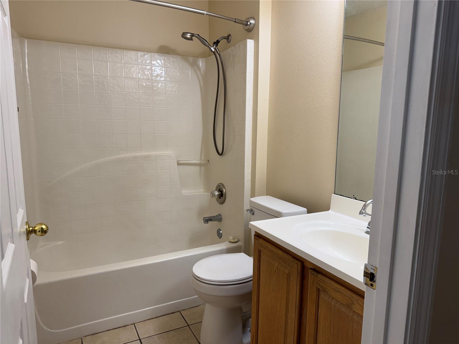 DELTONA LAKES UNIT 04 - Residential