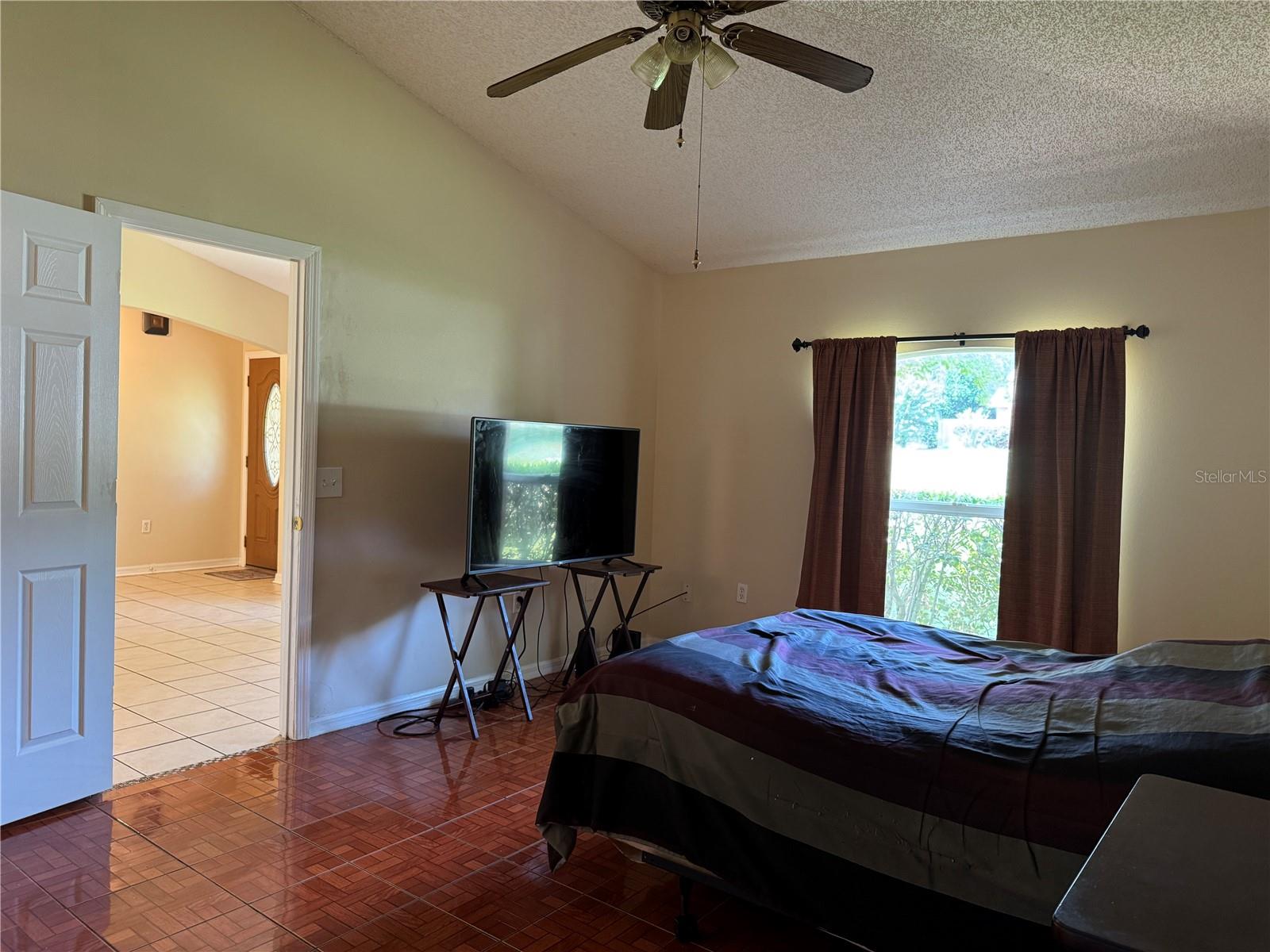 DELTONA LAKES UNIT 04 - Residential