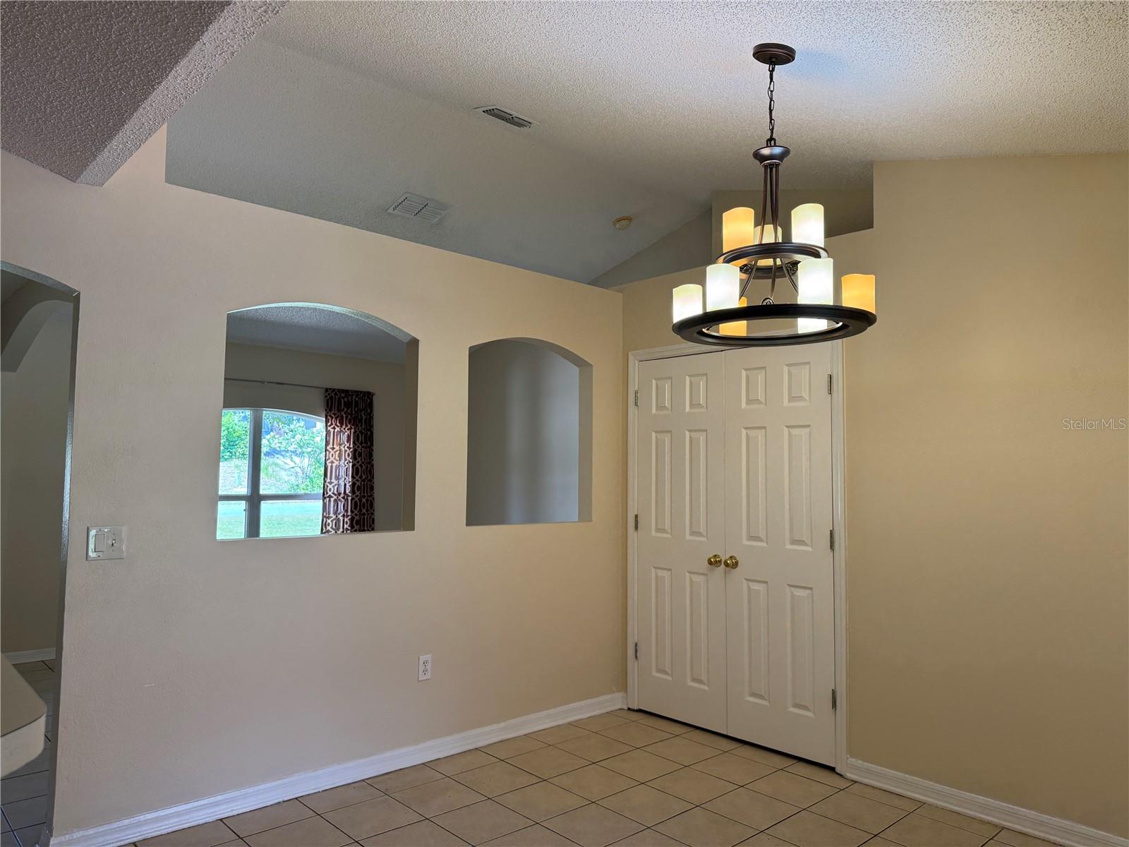 DELTONA LAKES UNIT 04 - Residential