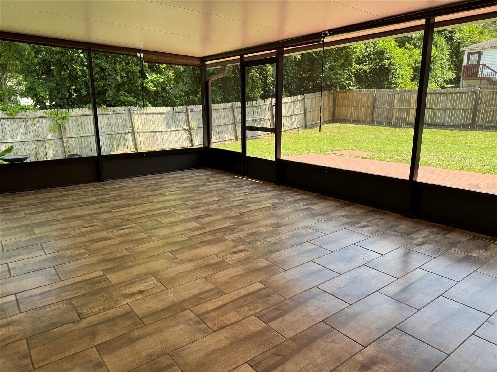 DELTONA LAKES UNIT 04 - Residential