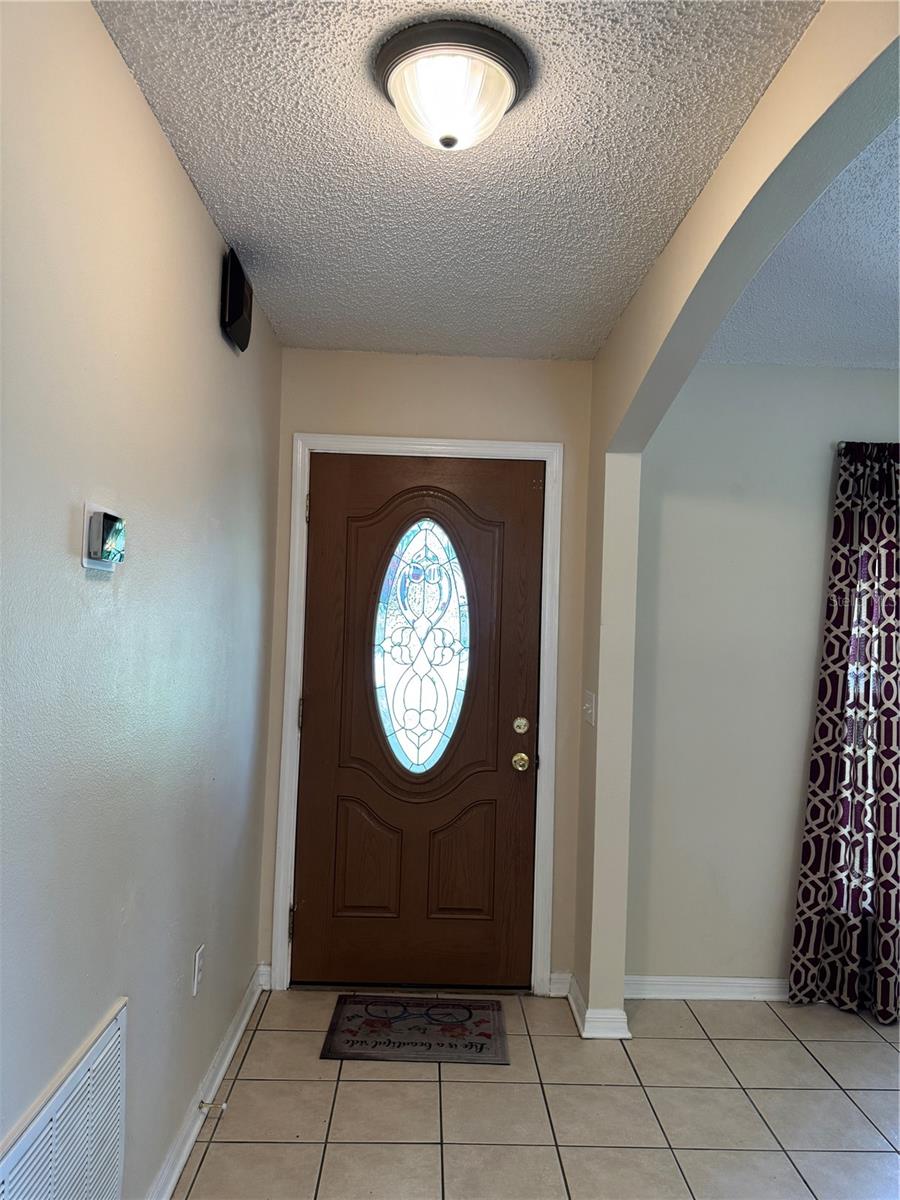 DELTONA LAKES UNIT 04 - Residential