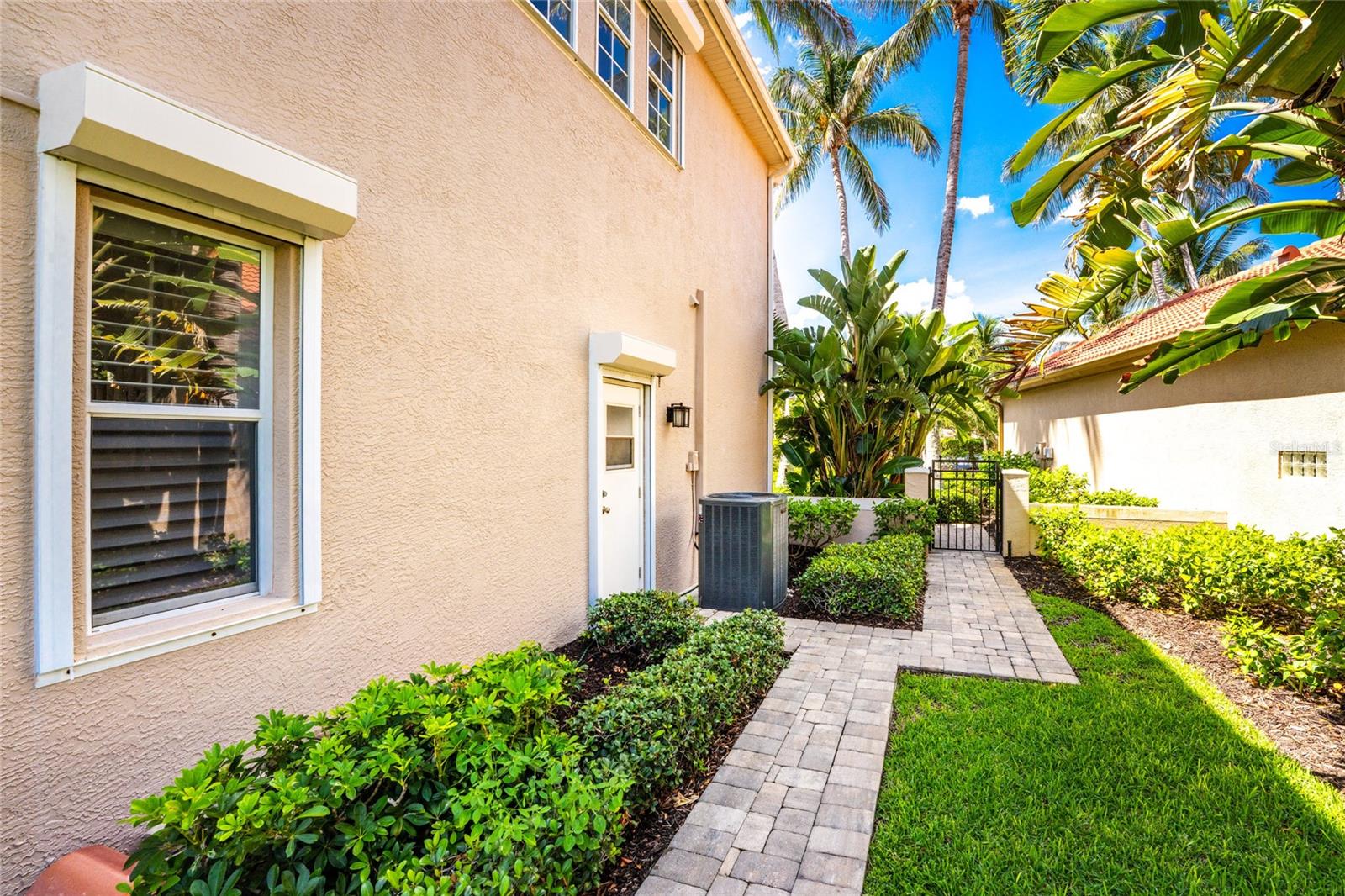 SUNSET KEY II LAND CONDO - Residential