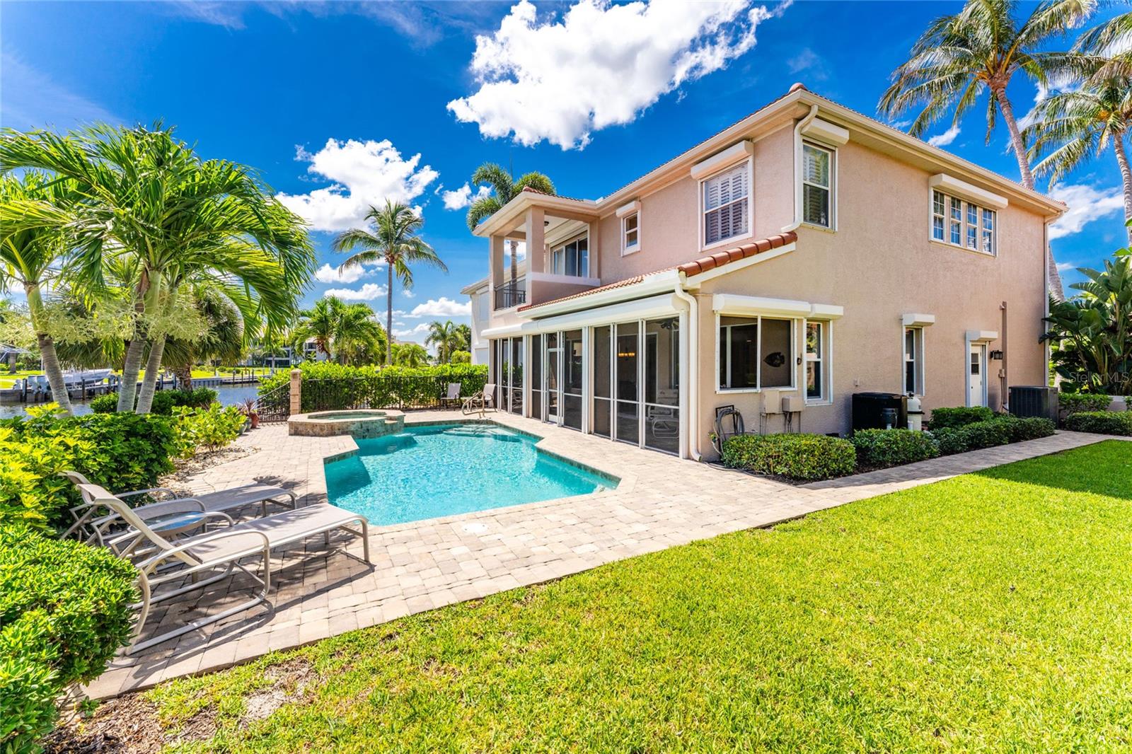 SUNSET KEY II LAND CONDO - Residential
