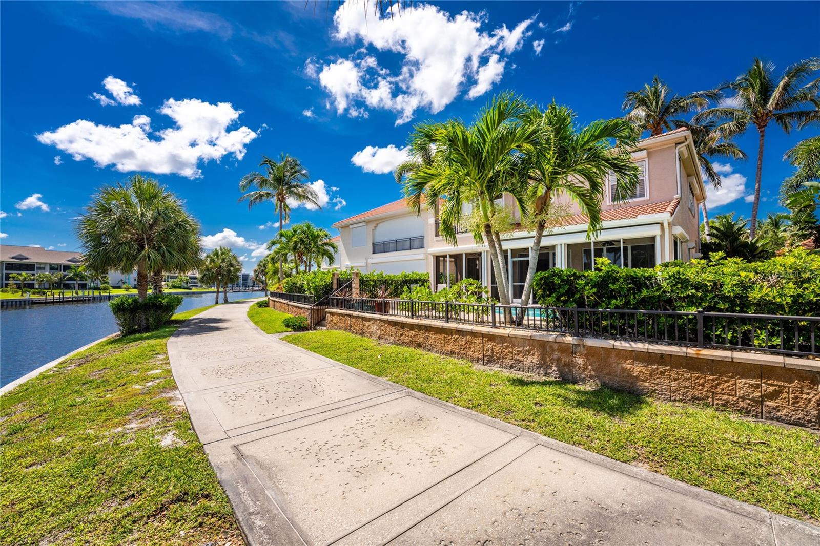 SUNSET KEY II LAND CONDO - Residential